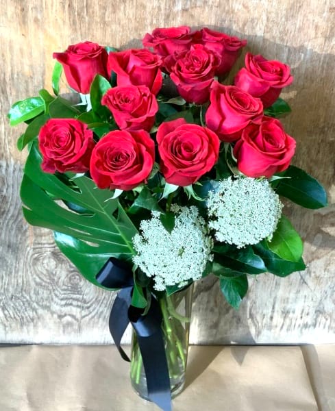 1 Dozen Premium Long Stem Red Roses